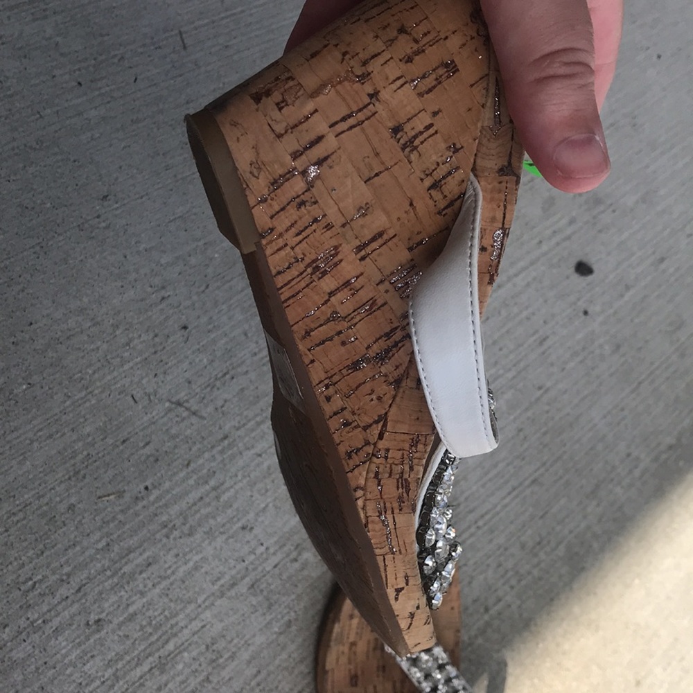 Sandals - Picture 3 of 5